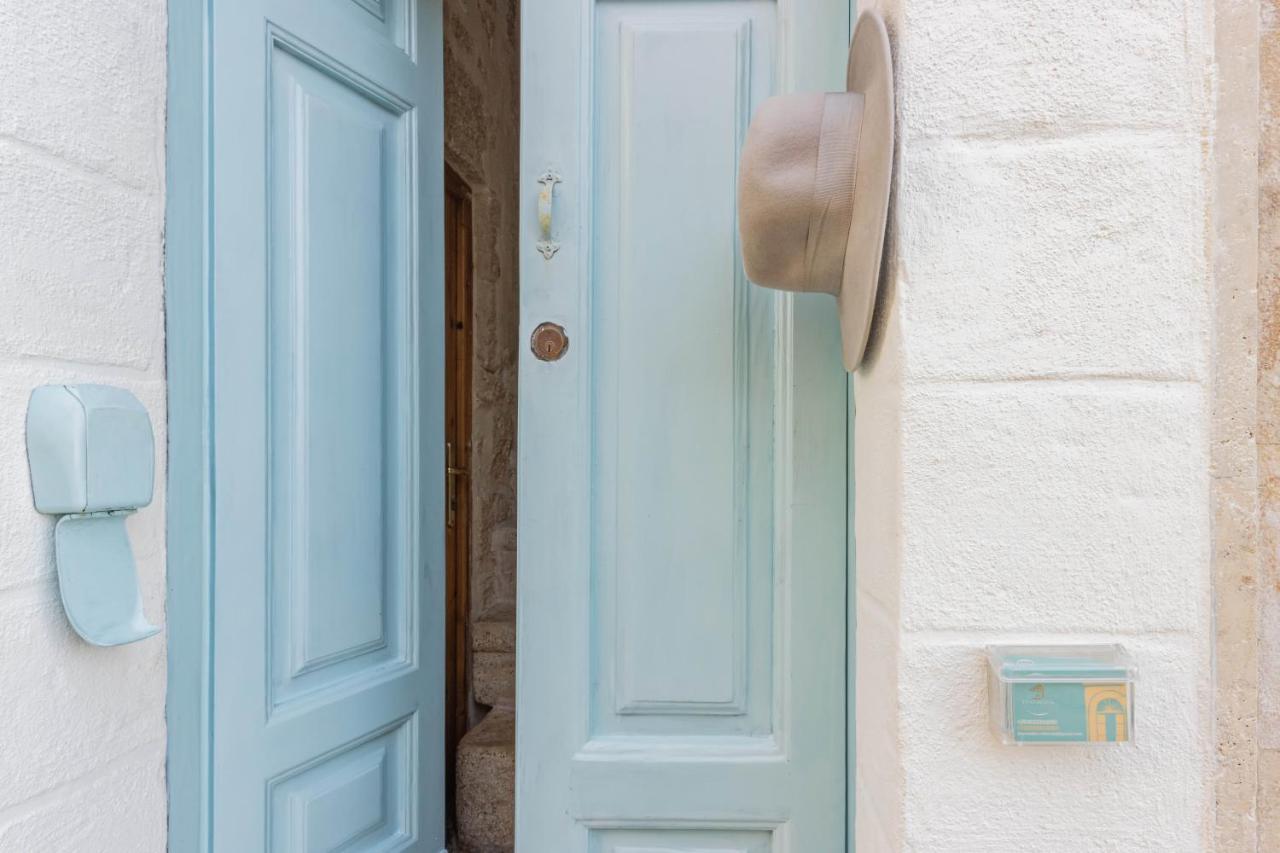 Extravacanza Dipinto Di Blu Polignano a Mare Exterior foto